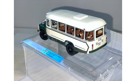 DiP КАвЗ-685М Трест «ГРИИ» Ленинград 1985г.1:43, масштабная модель, DiP Models, scale43
