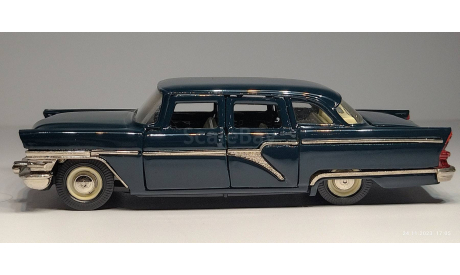 Модель Чайка Газ 13 1:43, масштабная модель, Тантал, 1/43