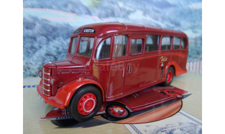 1/50 CORGI CLASSICS #97105 ’Felix 70th Anniv.’ Bedford OB Coach, масштабная модель, scale50