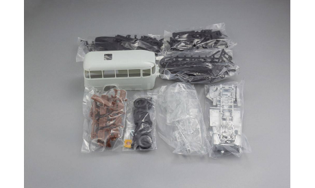 Dip Models.  Кит КАВЗ «685М» 1977 года, масштабная модель, scale43