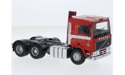 Premium ClassiXXs. VOLVO F12 1977
