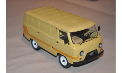 SSM. УАЗ-3741 жёлтый