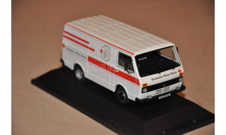 Schuco. VW LT Kastenwagen 1975 ’ DRK Hunderettungsstaffel, масштабная модель, 1:43, 1/43, Volkswagen