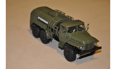 Урал ТЗ-5 (375), Легендарные грузовики СССР №10, масштабная модель, scale43