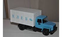 Наши грузовики. Фургон для перевозки хлеба,синий/белый (ГАЗ - 3307) №4, масштабная модель, scale43