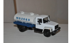 ГАЗ-3307 Молоко Г6-ОТА-4,2, Автолегенды СССР Грузовики № 13 АЛГ.