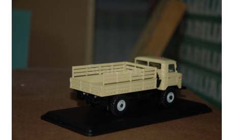 SSM. ГАЗ-66 бортовой (бежевый), масштабная модель, scale43, Start Scale Models (SSM)