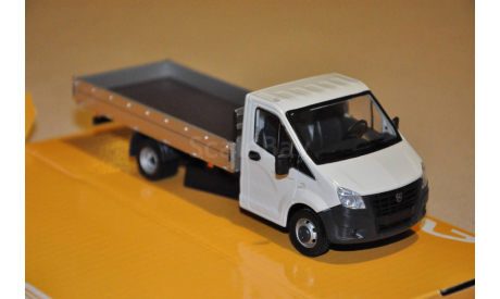 НАП. ГАЗель NEXT A21R33 бортовой, белый, масштабная модель, scale43, Наш Автопром