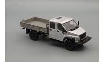 НАП. ГАЗон C42A33 бортовой, серебристый / серый, масштабная модель, scale43, Наш Автопром