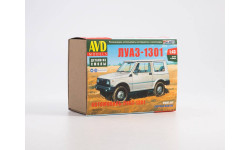 Авто в деталях. Кит ЛУАЗ-1301. SSM AVD 1503AVD