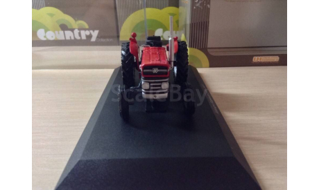 Massey Ferguson 135 -1965, масштабная модель трактора, 1:43, 1/43, Universal Hobbies