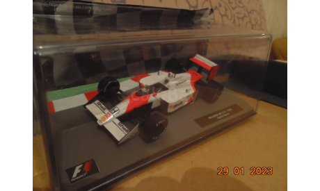 McLaren MP4/4 - 1988 Айртон Сенна 1/43 Formula 1 auto collection, масштабная модель, centauria, scale43
