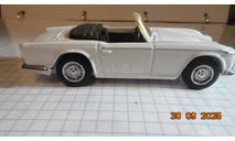 Triumph TR4A IRS - 1/43 Dinky (Matchbox), масштабная модель, Solido, scale43