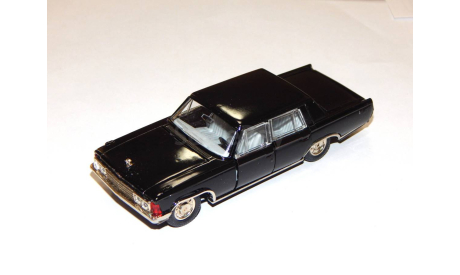 ЗиЛ-117 Черный 1990 год, масштабная модель, Тантал, scale43