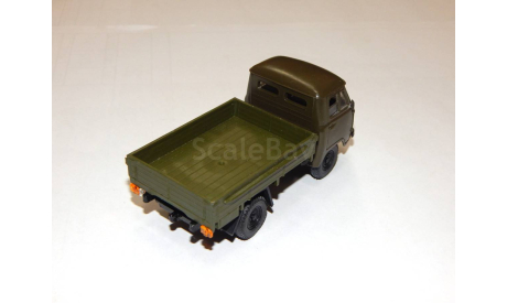УАЗ-452Д 1992 год, масштабная модель, Русская миниатюра, scale43