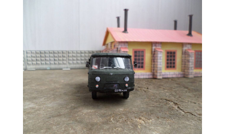 УАЗ-452Д, масштабная модель, Armibo, scale43