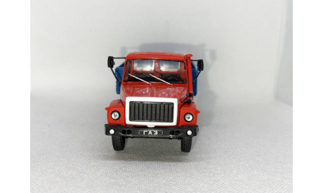 Горький-3309 (ГА3-3309) бортовой (DeAgostini) Автолегенды-грузовики №21, журнальная серия Автолегенды СССР (DeAgostini), ГАЗ, Автолегенды СССР журнал от DeAgostini, scale43