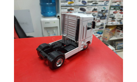 Renault Magnum 1:43 New Rey возможен обмен, фигурка, scale43