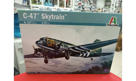 0127 самолет  C-47 SKYTRAIN 1:72 Italeri  возможен обмен, сборные модели авиации, scale72