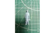 Мужчина в пальто с саквояжем 1:43 Смола 3D-печать, фигурка, scale43
