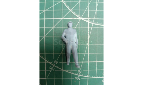 Шагающий мужчина в кепке 1:43  Смола 3D-печать, миниатюры, фигуры, scale43