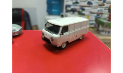 Автолегенды СССР и Соцстран №197 УАЗ-3741 1:43 Deagostini