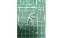 Мужчина, наклонившийся, с кувалдой 1:43 Смола 3D-печать, миниатюры, фигуры, scale43