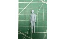 Девушка, шагающая в топике и брюках 1:43 Смола 3D-печать, миниатюры, фигуры, scale43