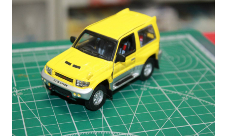 Mitsubishi Pajero  1:43 Cararama возможен обмен, масштабная модель, scale43