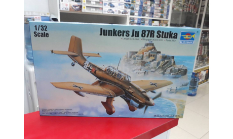 03216 Немецкий пикирующий бомбардировщик Junkers JU-87К Stuka 1:32 Trumpeter возможен обмен, сборные модели авиации, scale32