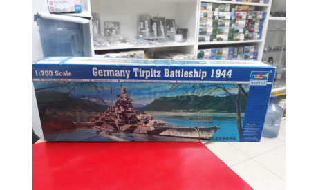 05712 Germany Tirpiz Battleship 1944 1:700 Trumpeter  возможен обмен, сборные модели кораблей, флота, scale43