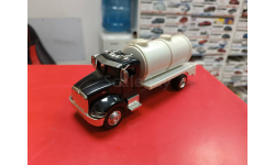 Peterbilt Model 335 бочка 1:43 New Rey Возможен обмен