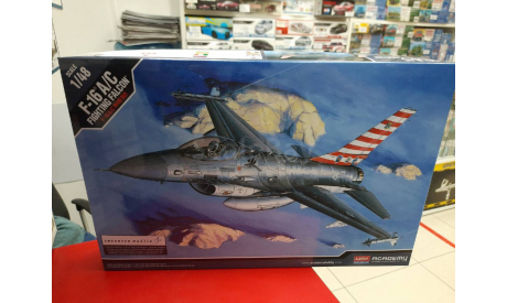 12259 F-16A/C FIGHTING FALCON 1:48 Academy возможен обмен, сборные модели авиации, scale48