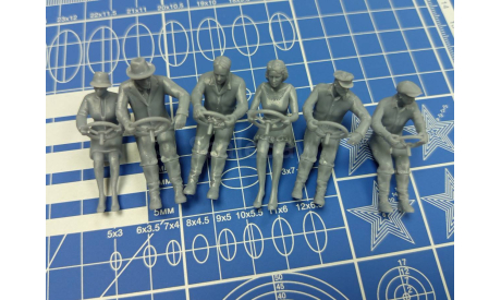 Гражданские водители 1:35, Смола  возможен обмен, сборная модель (другое), scale35