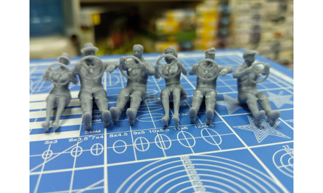 Гражданские водители 1:35, Смола  возможен обмен, сборная модель (другое), scale35