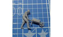 Рабочий с тачкой 1:43 Смола возможен обмен, сборная модель (другое), scale43