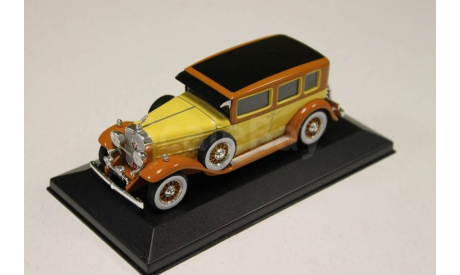 CADILLAC V16 LWB Imperial Sedan 1930 Yellow/Brown 1:43 WHITEBOX, масштабная модель