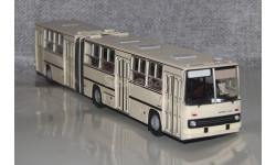 Автобус Икарус Ikarus-280.33 бежевый. DEMPRICE.