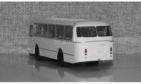 ЛАЗ-695Н белый. Уценка!!! Demprice., масштабная модель, Classicbus, scale43