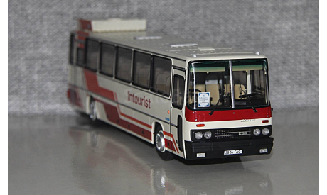 Автобус Икарус Ikarus-250.70 земляника.Demprice.С рубля!!, масштабная модель, Classicbus, scale43