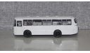 ЛАЗ-695Н белый. Demprice., масштабная модель, Classicbus, scale43