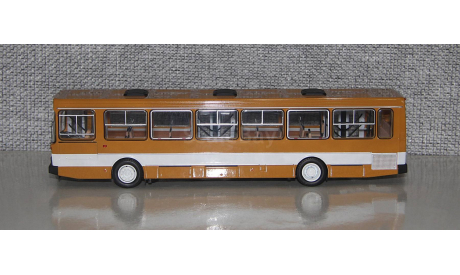 Автобус Лиаз-5256 турмалин.Demprice.С рубля!!!, масштабная модель, Classicbus, scale43