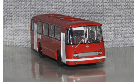 ЛАЗ-695Н скарлет. Demprice. С рубля!!!, масштабная модель, Classicbus, scale43