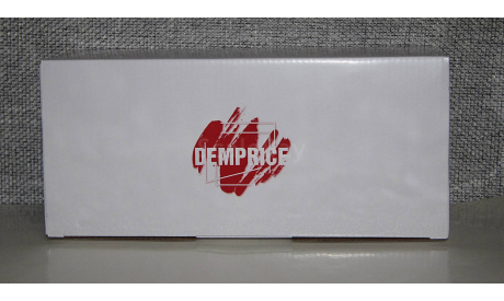 ЛАЗ-695Н скарлет. С эмблемой. Demprice. С рубля!!!, масштабная модель, Classicbus, scale43