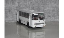 ЛАЗ-695Н опал. С эмблемой. Demprice. С рубля!!!, масштабная модель, Classicbus, scale43