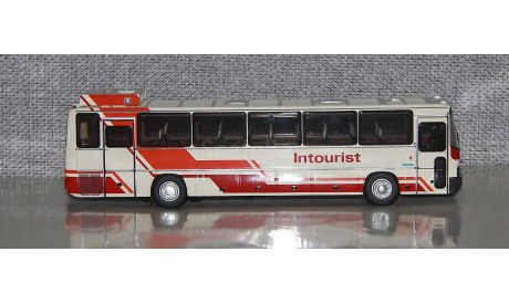 Автобус Икарус Ikarus-250.70 земляника. Уценка!!! DEMPRICE., масштабная модель, Classicbus, scale43