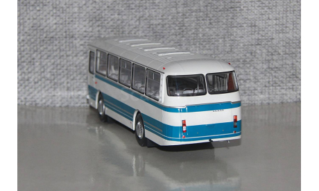 ЛАЗ-695Н кобальт. С эмблемой.Demprice. С рубля!!!, масштабная модель, Classicbus, scale43