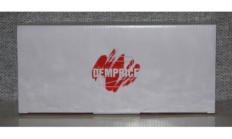 ЛАЗ-695Н скарлет. С эмблемой. Demprice. С рубля!!!, масштабная модель, Classicbus, scale43