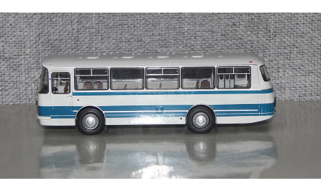 ЛАЗ-695Н кобальт. Уценка!!! Demprice., масштабная модель, Classicbus, scale43