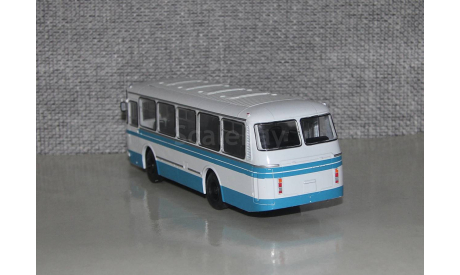 ЛАЗ-695Н. Наши автобусы №1. Уценка!!!, масштабная модель, scale43